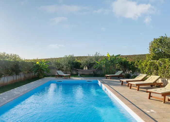 Villa Green Oasis With Private Pool, Full Privacy Vila Sukošan