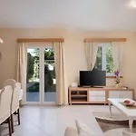 Villa Green Oasis With Private Pool, Full Privacy Villa Sukošan