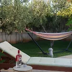 Villa Green Oasis With Private Pool, Full Privacy Villa *