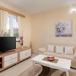 Villa Green Oasis With Private Pool, Full Privacy *