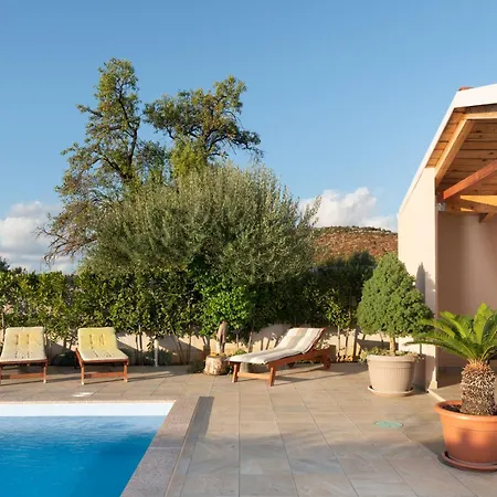 Oasis With Private Pool, Full Privacy Sukošan