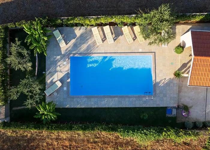 Villa Villa Green Oasis With Private Pool, Full Privacy